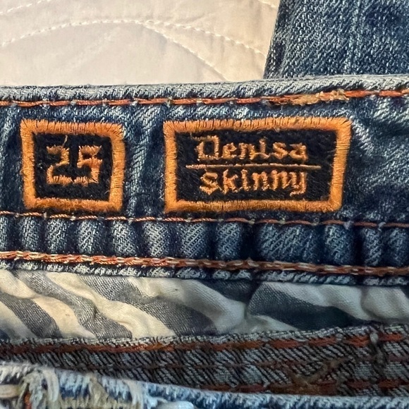 Rock Revival Denisa Skinny Jeans - Picture 7 of 9